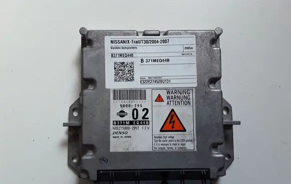 Nissan X-Trail T30 Engine control unit/module B371MEQ44B