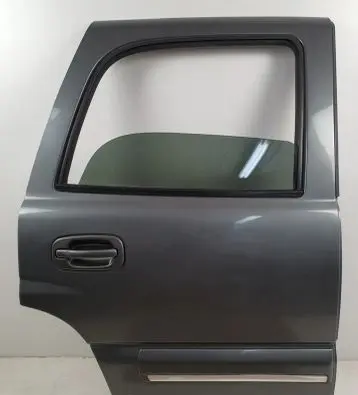 Chevrolet Tahoe Rear door