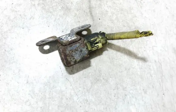 Suzuki Grand Vitara II Airbag deployment crash/impact sensor 3893065j10 38930-65j10
