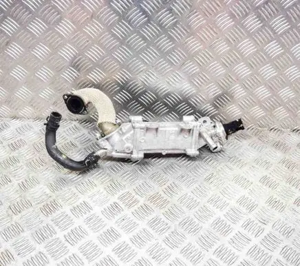Jaguar E-Pace EGR valve cooler G4D39Y439DA K4D39F464DB