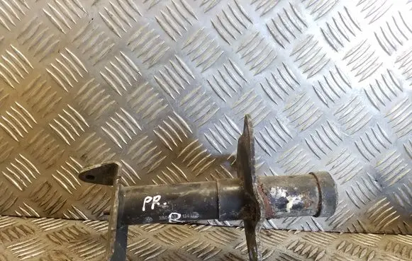 Volkswagen PASSAT B5 Front bumper shock/impact absorber 3B0807134A