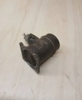 Nissan Primera Mass air flow meter 0280218094 226805U400