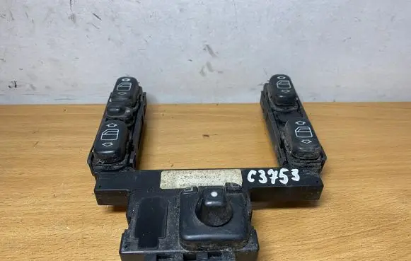 Mercedes-Benz E W210 Other switches/knobs/shifts 2108208610 C3753