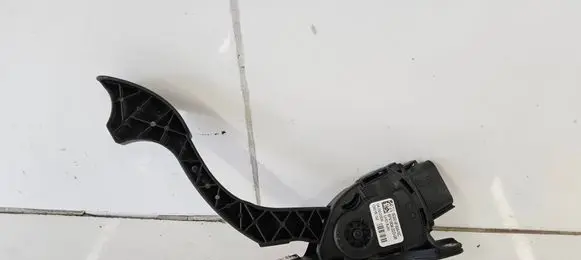 Ford Mondeo MK IV Accelerator throttle pedal 6G929F836NC C95YE02 6PV00922008