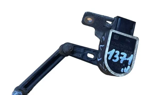 Rear air suspension level height sensor