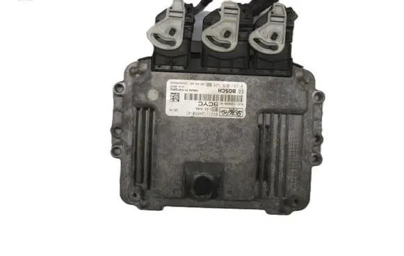 Ford Fiesta Engine control unit/module 9V21-12A650-AC 0281015428 9V2112A650AC