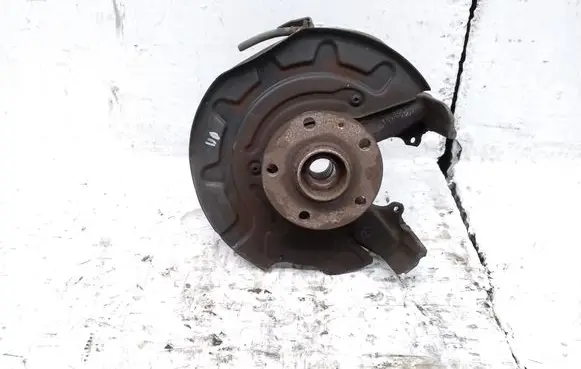 Skoda Octavia Mk3 (5E) Front wheel hub spindle knuckle 5Q0256P