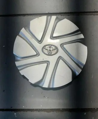 Toyota Aygo AB40 Original wheel cap 4260B0H010