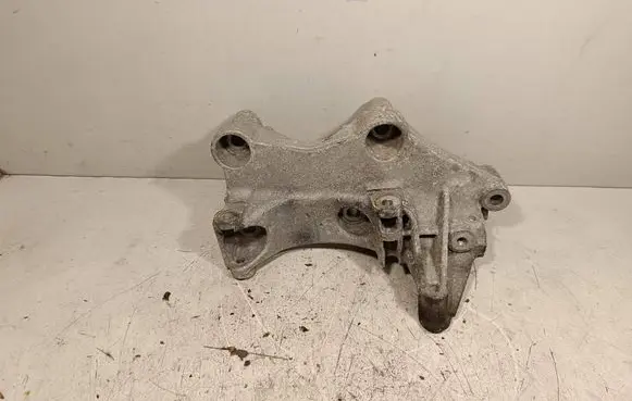 Generator/alternator bracket
