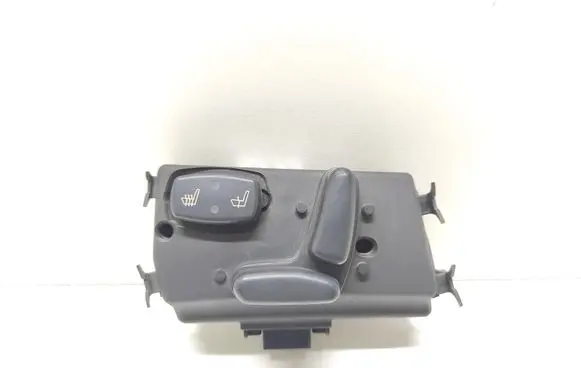 Chrysler Pacifica Seat control switch 0YD10TRMAC 0653