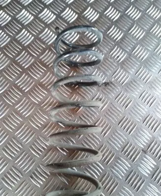 Mazda 3 I Rear coil spring