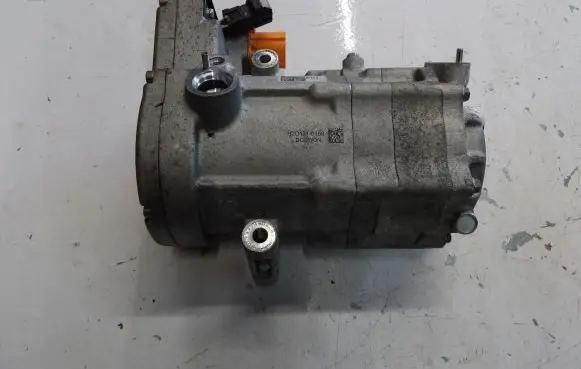 Hyundai Kona I Air conditioning (A/C) compressor (pump) 97701CM000 97701CM