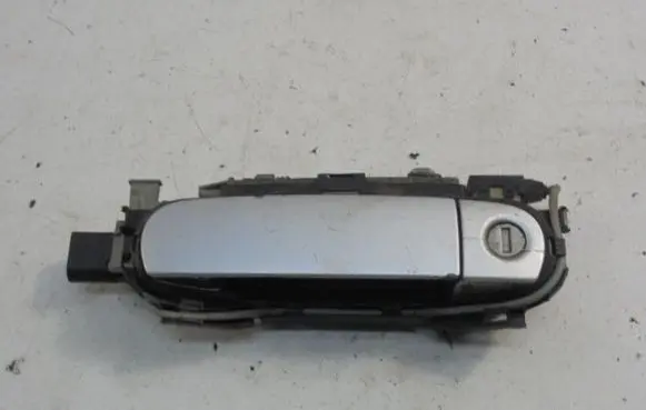 Audi A3 S3 8L Front door exterior handle 