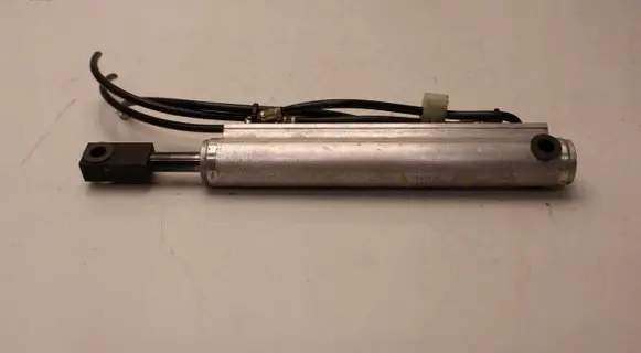 Mercedes-Benz CLK A209 C209 Convertible roof lock latch cylinder 1648030B