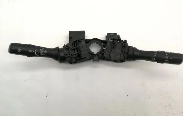 Lexus IS 220D-250-350 Indicator stalk 17F111 4211017F219