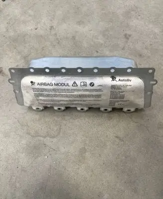 BMW 7 F01 F02 F03 F04 Passenger airbag 39914702306 608739301C