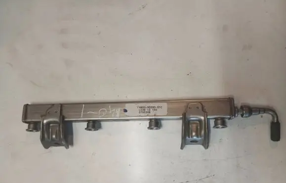 Fuel main line pipe