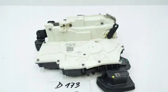 Audi A8 S8 D5 Front door lock 4N0839016E