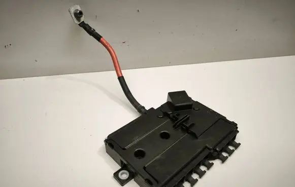 Mercedes-Benz C W205 Fuse box set A2135406100