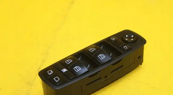 Mercedes-Benz R W251 Quarter vent window switch 