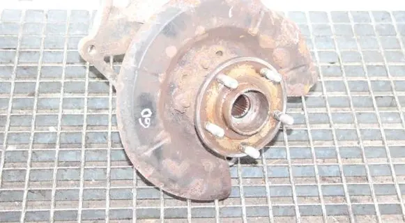 Ford Kuga II Rear wheel hub
