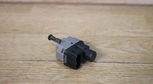 Ford Fiesta Brake pedal sensor switch 93BB13480