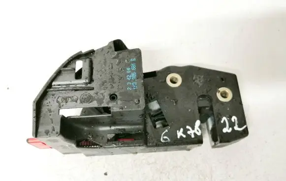 Skoda Octavia Mk2 (1Z) Seat back rest lock catch 1k0885681e