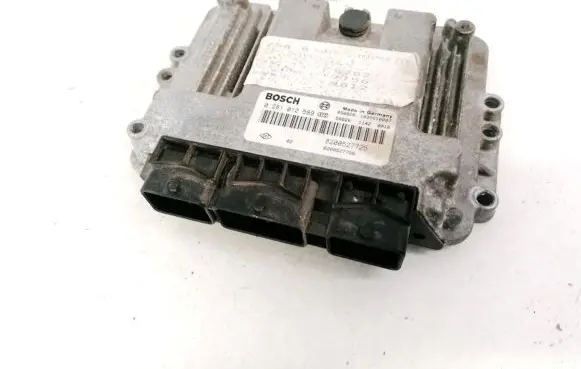 Renault Scenic II - Grand scenic II Engine control unit/module 8200527725 0281012589