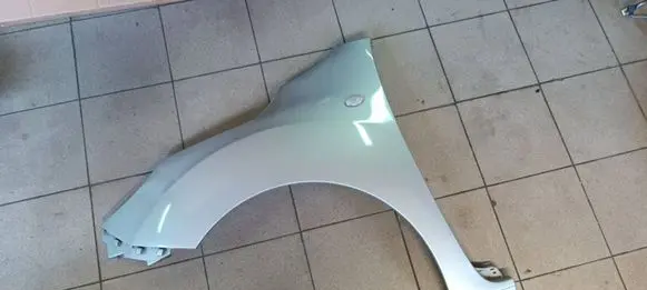 Mercedes-Benz Citan W415 Fender 