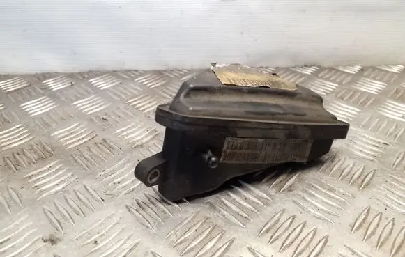 Intake resonator