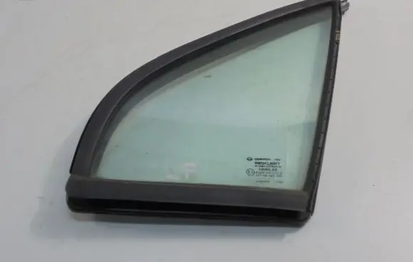Chevrolet Matiz Front triangle window/glass 