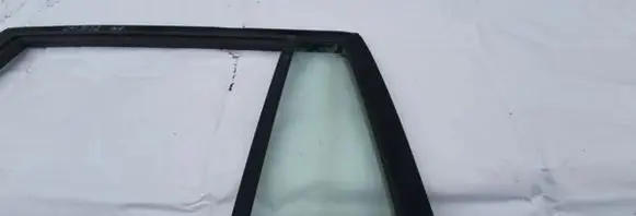 Mazda Premacy Rear vent window glass 