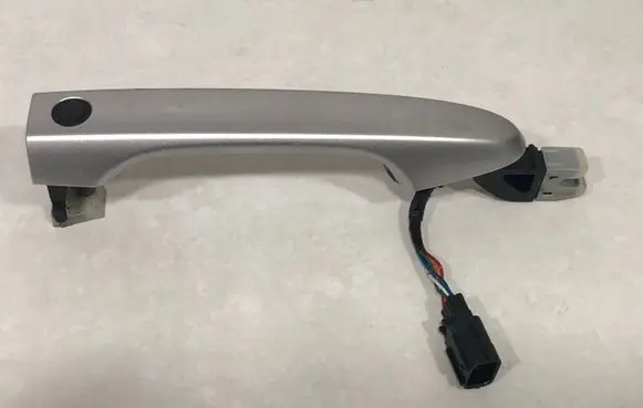 Honda CR-V Front door exterior handle