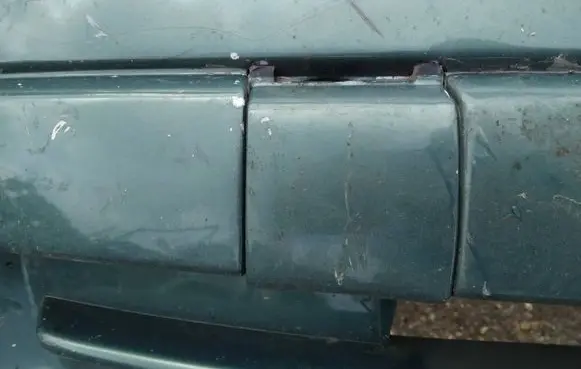 Opel Astra G Front tow hook cap/cover