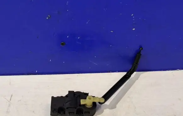 Volvo XC90 A/C air flow flap actuator/motor 412650920