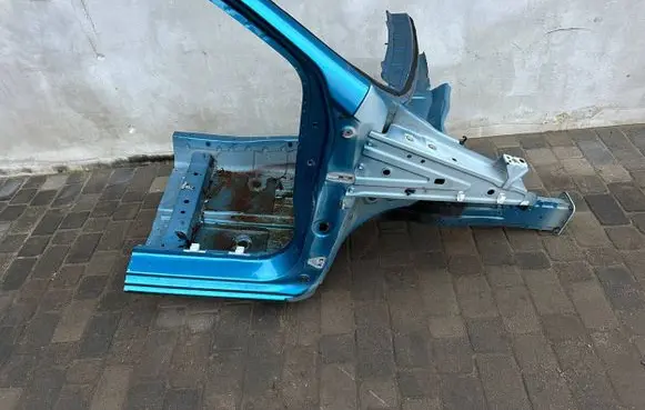 Mitsubishi Space Star Front quarter panel 