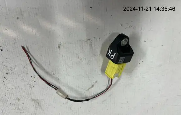 Toyota C-HR I Airbag deployment crash/impact sensor 89831-F4030