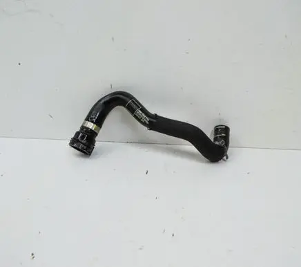 Audi A4 S4 B9 8W Engine coolant pipe/hose 8W0122073H