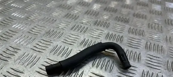 Mazda CX-5 Engine coolant pipe/hose