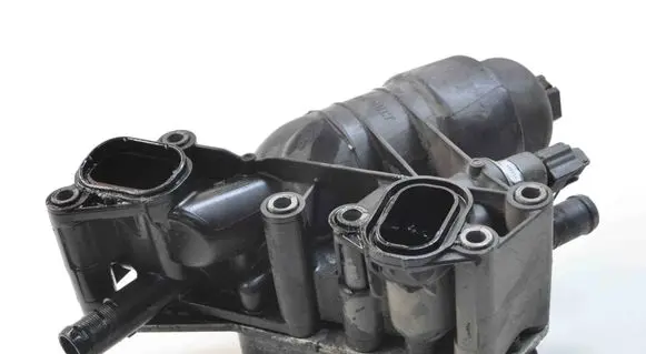 Engine oil radiator