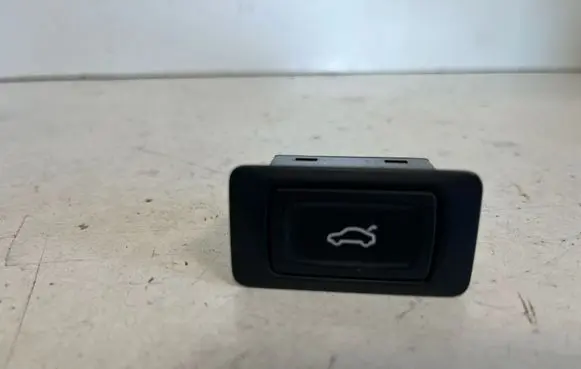 Audi A6 C7 Tailgate/boot open switch button 4G0959831A