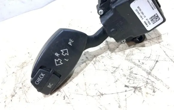 BMW 5 E60 E61 Indicator stalk 6951349 0110675006 S90072072509