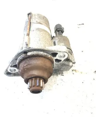 Volkswagen PASSAT B6 Starter motor 02M911023