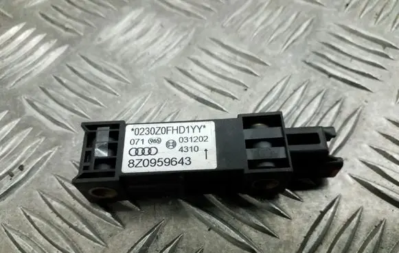 Audi A2 Airbag deployment crash/impact sensor 8Z0959643