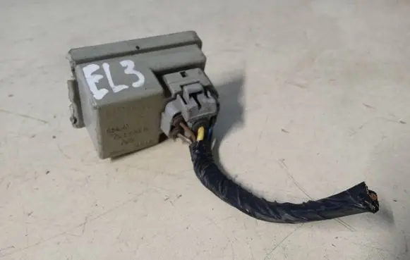 Subaru XV Window washer relay 88018FJ000