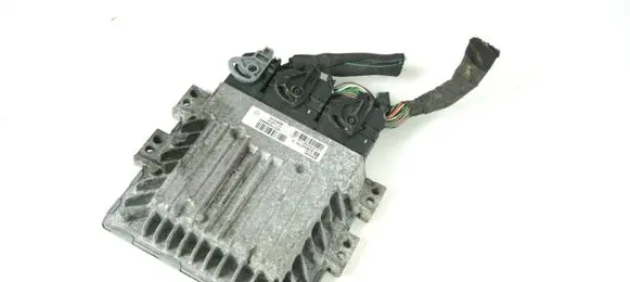 Renault Megane III Engine control unit/module ECU 237103956R 237100669R