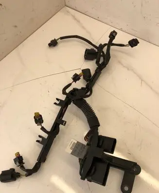 Audi A4 S4 B8 8K Fuel injector wires 06H971627 30102009 TAB026037R