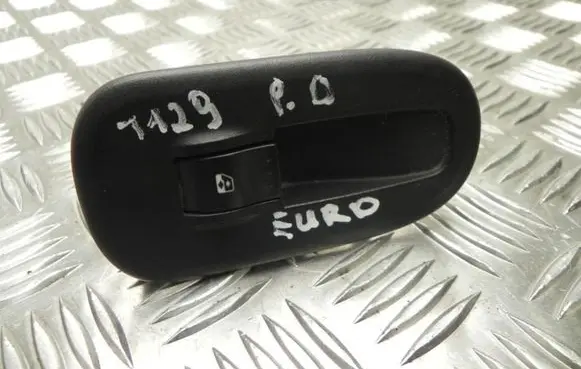Nissan NV400 Electric window control switch 8200548968 I9006