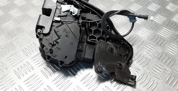 Volvo S40 Rear door lock 30699796 30699111