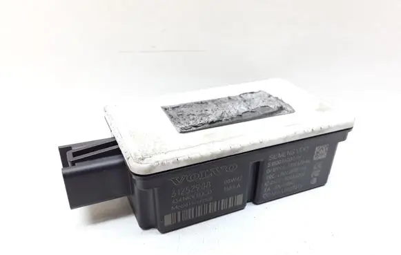 Volvo V70 Door central lock control unit/module 31252988